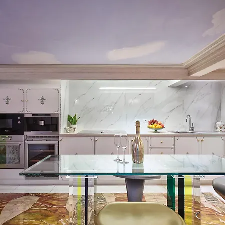 The Capitoline Penthouse * Rome