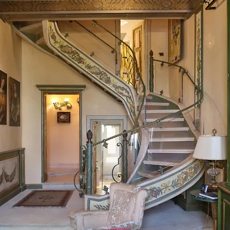 The Capitoline Penthouse *